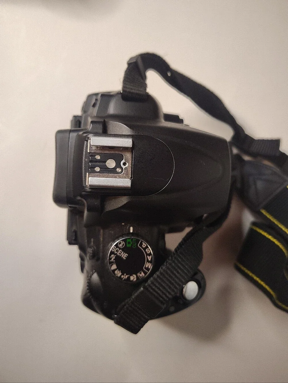 Nikon D5000 Digital SLR Camera Body, Charger, Battery, Case,SD, Remote READ